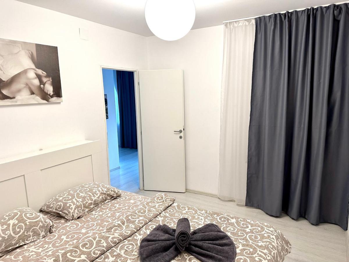 Apartament In Centrul Clujului Apartment ภายนอก รูปภาพ